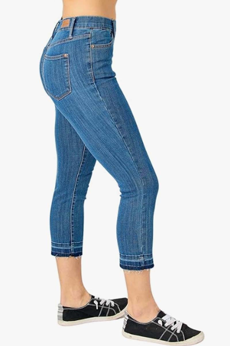 HIGH WAIST PULL ON CAPRI