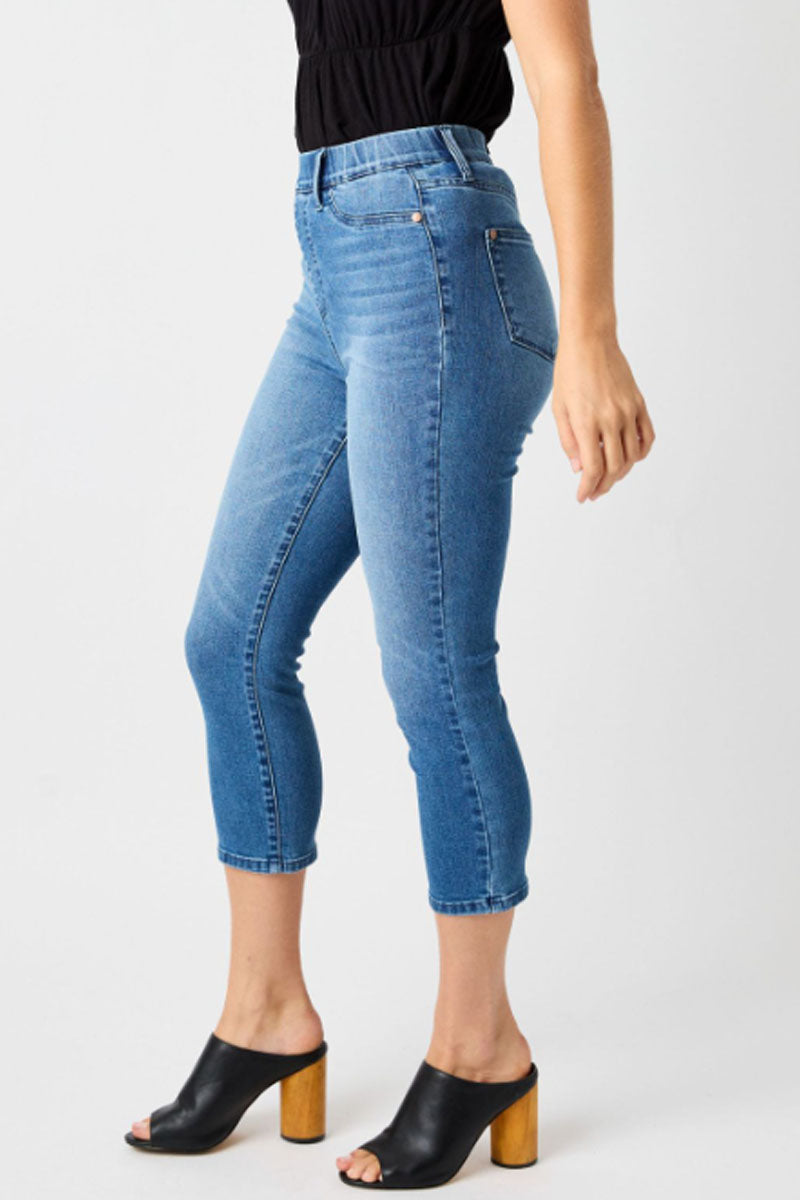 High Waist Cool Denim Pull on Capri